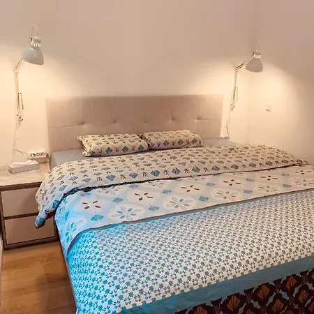 Nice Rooms In Beggen House - In Luxembourg City Exterior foto
