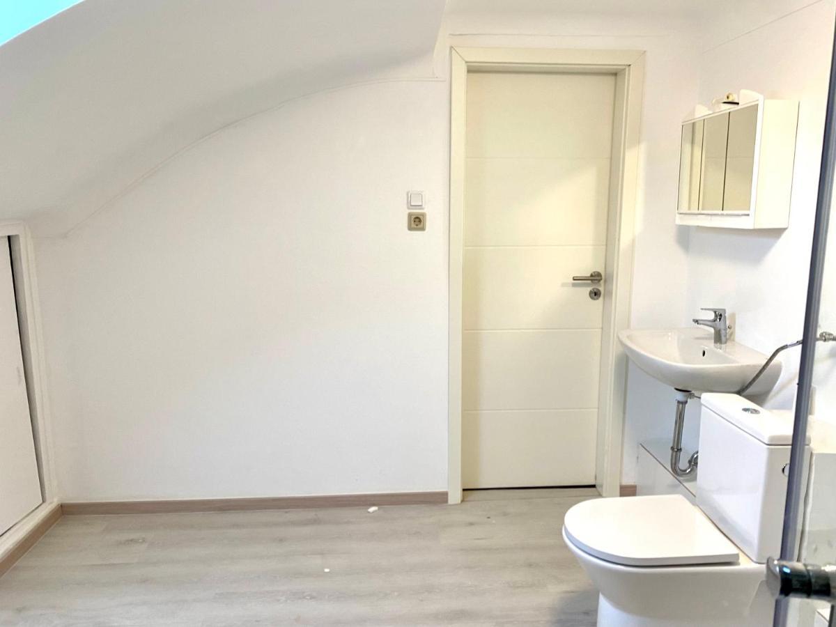 In Beggen House - In Homestay